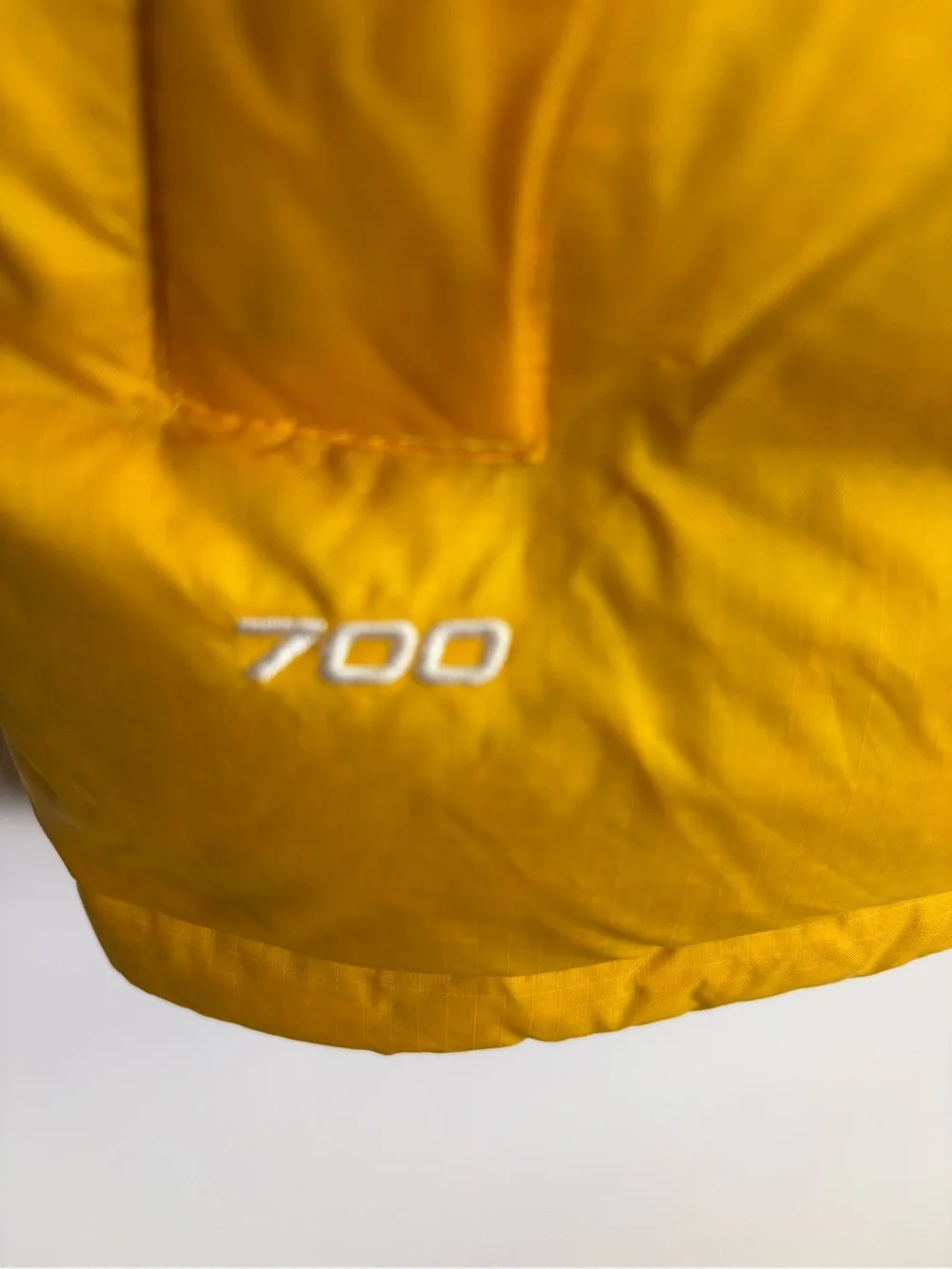 The North Face 1996 Retro Nuptse Vest Yellow Black 700 Down Puffer Mens L